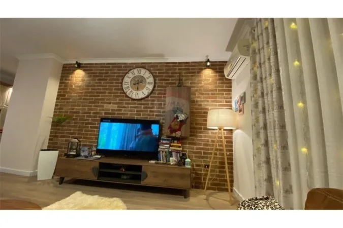 Tirane, jepet me qera apartament 2+1 Kati 2, 115 m² 750 € (Don Bosko)