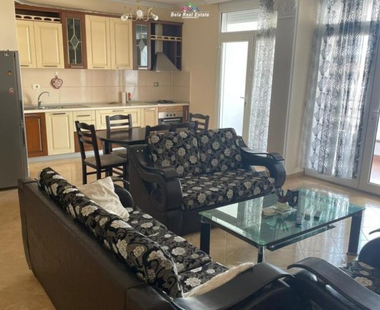 Tirane, jepet me qera apartament 2+1 Kati 3, 100 m² 550 € (Rezidenca Kodra e Diellit)