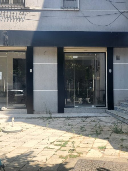 Tirane, jepet me qera ambjent biznesi Kati 0, 80 m² 2.600 € (Inxhinieria e Ndërtimit) TT 1220