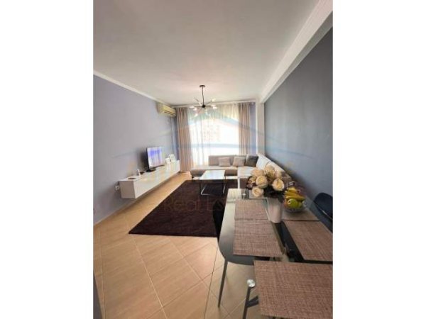 Tirane, shes apartament 2+1+BLK Kati 5, 112 m² 118.000 Euro (rruga loni ligori)