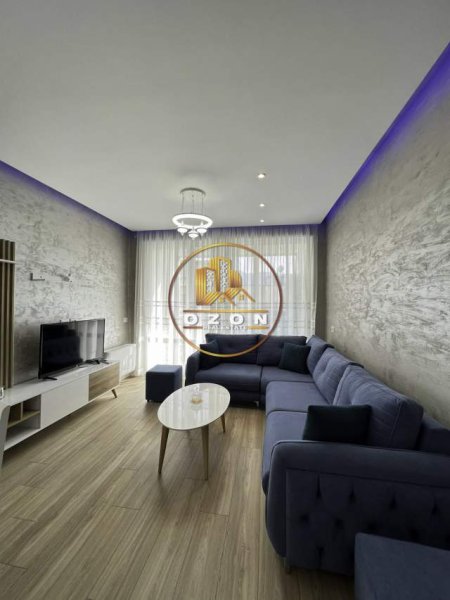 Tirane, jepet me qera apartament 2+1 Kati 1, 95 m² 700 Euro (Fiori Di Bosco)