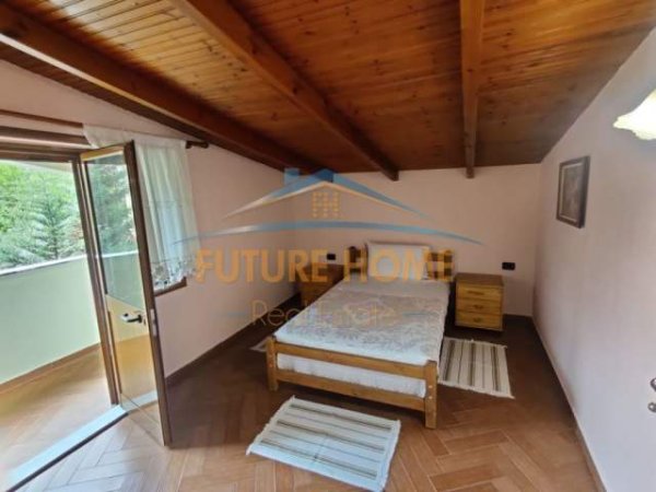 Tirane, jepet me qera apartament 3+1+BLK Kati 3, 167 m² 650 Euro (Qytet Studenti)