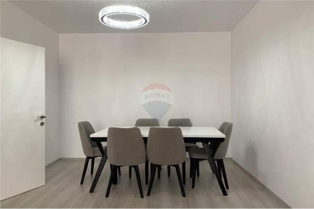 Tirane, jepet me qera apartament 2+1+BLK 120 m² 700 Euro (Fusha e Acionit)