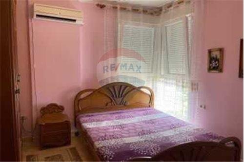 Tirane, jepet me qera apartament 2+1 95 m² 500 Euro (DON BOSKO)