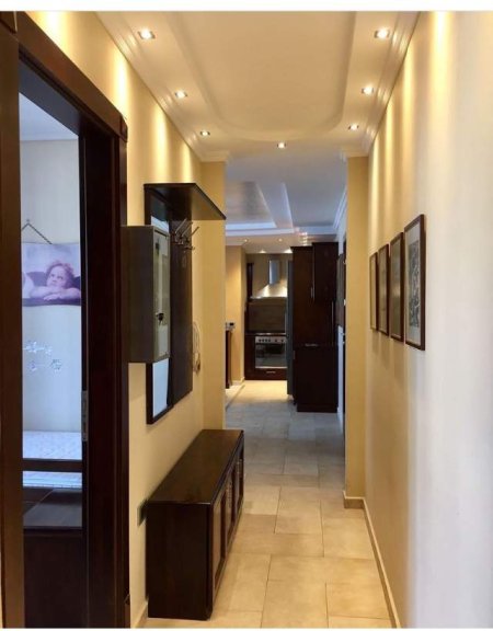 Tirane, jepet me qera apartament 3+1+BLK Kati 7, 105 m² 700 Euro (Bllok)