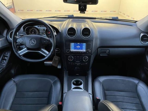 Tirane, shes xhip Mercedes-Benz ml 320 Viti 2006, 6.900 Euro