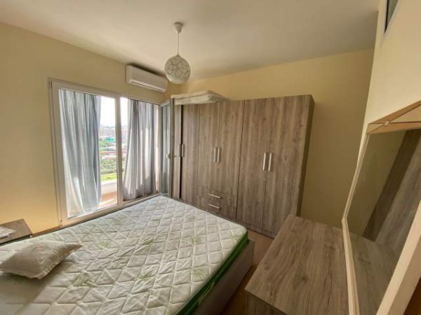 Tirane, jepet me qera apartament 3+1+BLK Kati 3, 120 m² 400 Euro (dalip topi)