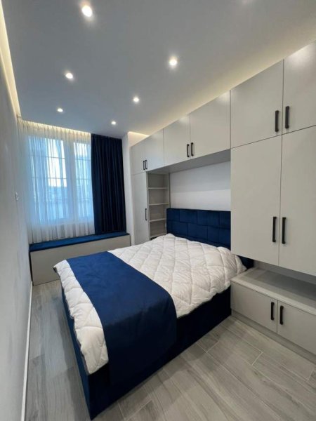 Tirane, jepet me qera apartament 1+1 Kati 0, 37 m² 350 Euro (Laprak)