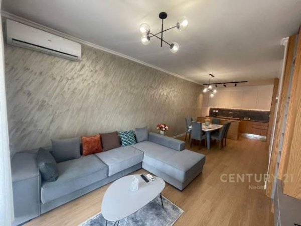 Tirane, jepet me qera apartament 3+1+BLK Kati 4, 97 m² 1.000 Euro (Myslym Shyri)