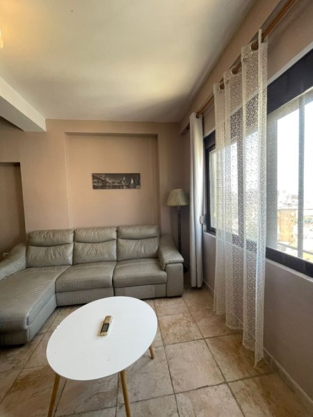 Tirane, jepet me qera 3+1+Ballkon Kati 6, 100 m² 700 € (Rruga Haxhi Hysen Dalliu, te Prokuroria)