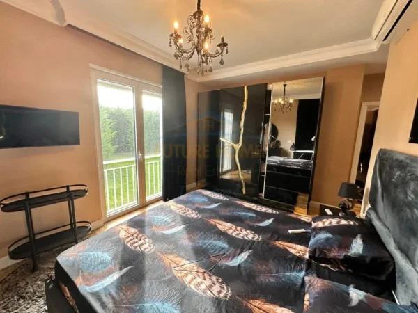 Tirane, shitet apartament 2+1+Ballkon Kati 0, 93 m² 325.000 € (Rruga e Vilave)