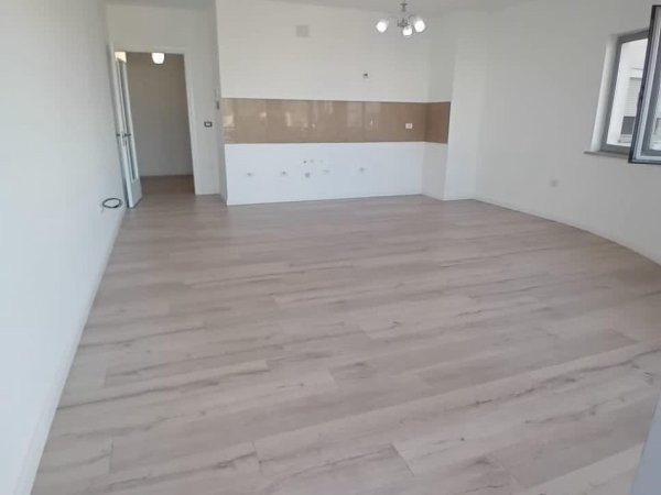 shes apartament 1+1+Ballkon Kati 8, 76 m² 155.000 € (Zogu Zi)