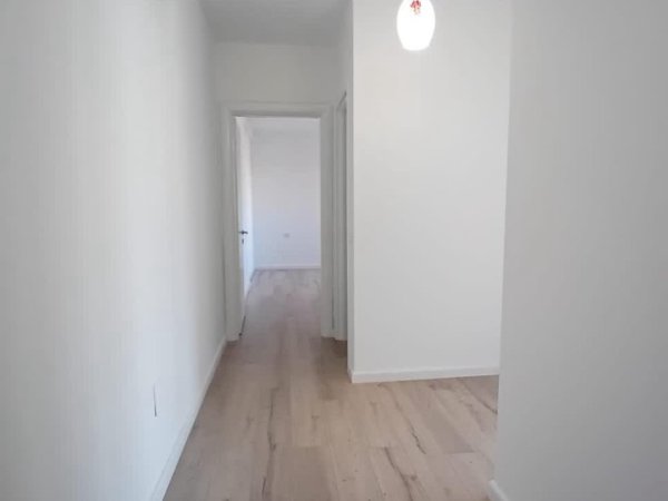 shes apartament 1+1+Ballkon Kati 8, 76 m² 155.000 € (Zogu Zi)