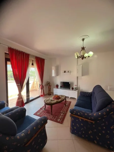 Tirane, shes apartament Kati 5, 110.000 € 