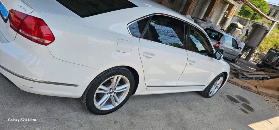 Tirane, shitet Wolkswagen Passat