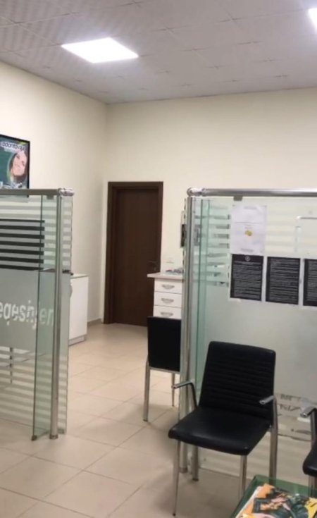 Tirane, jepet me qera ambjent biznesi Kati 0, 50 m² 500 € (Astir)