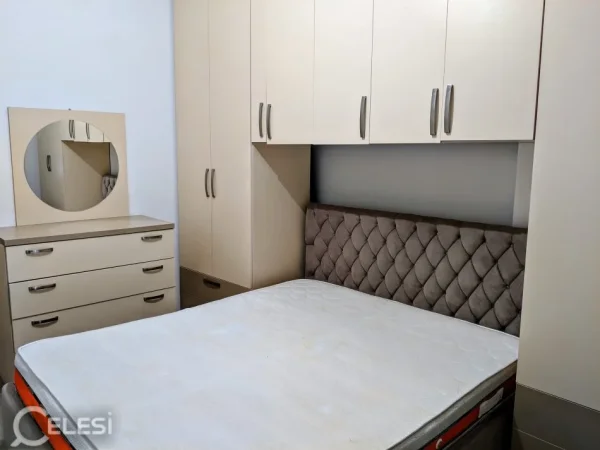 Tirane, jepet me qera apartament 2+1 Kati 4, 85 m² 450 € (rruga Bill Klinton)