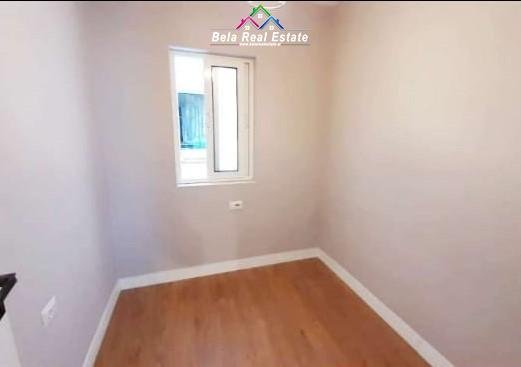 Tirane, jepet me qera apartament 2+1 Kati 2, 75 m² 600 € (Rruga Myslym Shyri)