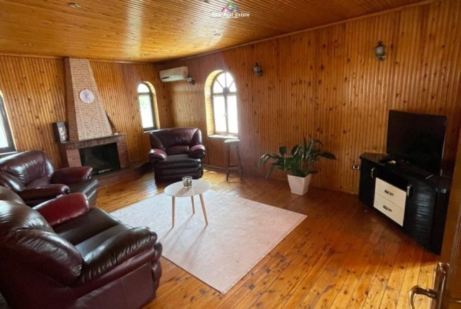Tirane, jepet me qera apartament Kati 4, 80 m² 500 € (Rruga Dibres)
