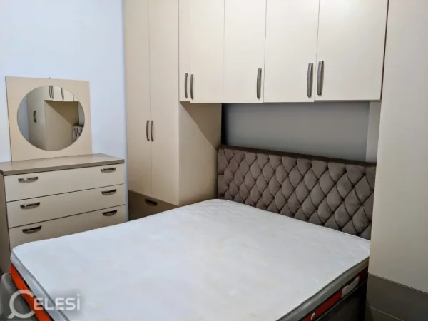 Tirane, jepet me qera apartament 2+1+Ballkon Kati 4, 85 m² 450 € (KODRA E DIELLIT)