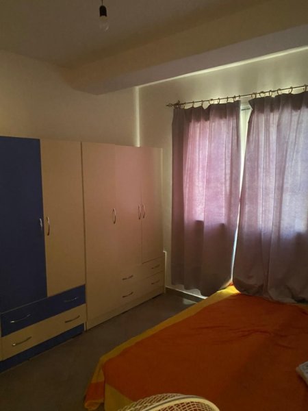 Tirane, jepet me qera apartament 2+1+Ballkon Kati 4, 85 m² 450 € (KODRA E DIELLIT)