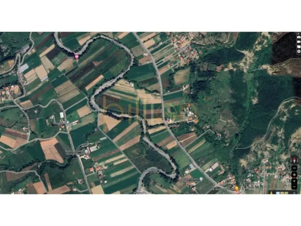 Tirane, shitet toke , 3.500 m² 175.000 € (BALDUSHK, Tirana, Albania)