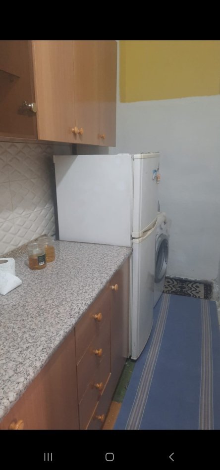 Tirane, jepet me qera garsonier 1+1 Kati 0, 40 m² 250 € (Thimi Mitko, Pazari i Ri)