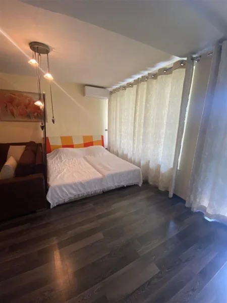Tirane, jepet me qera apartament+verande | Penthouse 2 Katshe Kati 2, 202 m² 650 € (Brryli)