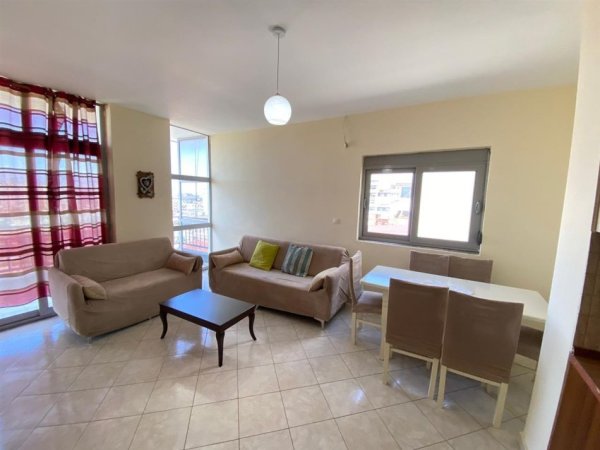 Tirane, jepet me qera apartament 2+1 Kati 6, 82 m² 400 € (Astir)