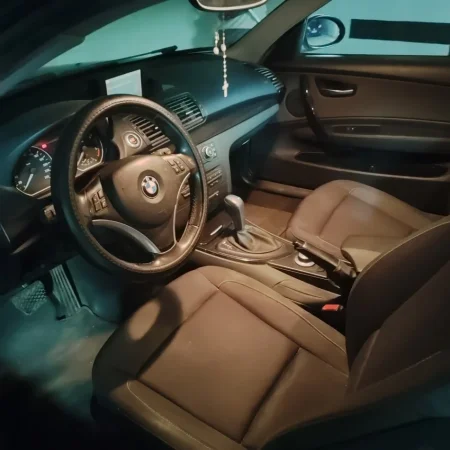 Tirane, shes  Bmw seria1 Nafte, kambio automat , 198.000 km , 4.300 € i diskutueshem