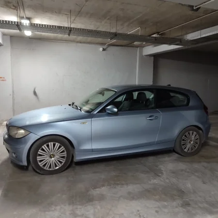 Tirane, shes  Bmw seria1 Nafte, kambio automat , 198.000 km , 4.300 € i diskutueshem