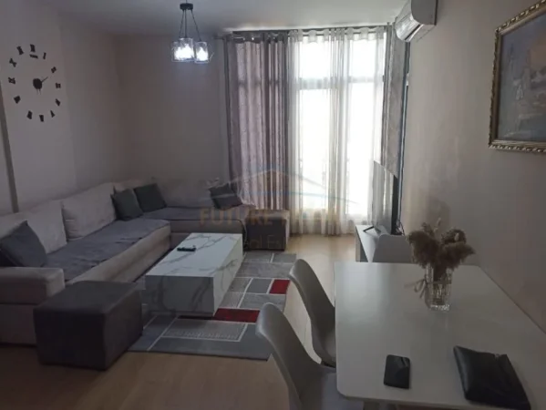 Tirane, shitet apartament 1+1 Kati 1, 68 m² 110.000 € (Teodor Keko)