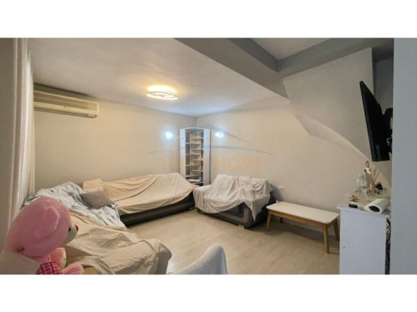 Tirane, jepet me qera apartament 3+1 Kati 2, 132 m² 550 € (Rruga Bardhyl)