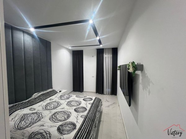Tirane, jepet me qera apartament 2+1 Kati 4, 100 m² 750 € (Jordan Misja)