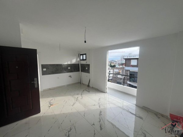 Durres, shitet apartament 2+1 Kati 6, 74 m² 105.000 € (Golem)