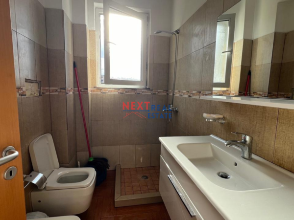 REZERVO PRONEN VETEM ME 500€! Vlore, shitet apartament 1+1+Ballkon , 67 m² 105.000 € (VLORE-SKELE)