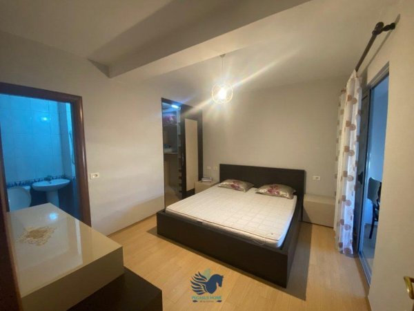 Jepet Me Qera Apartament 2+1+Garazhd Perballe Delijorgjit [ID P02148]