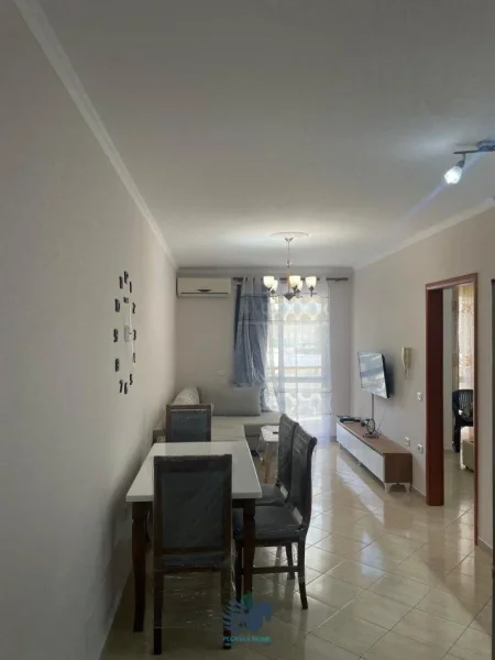 Jepet Me Qera Apartament 1+1 Ne Qender [ID P01105]