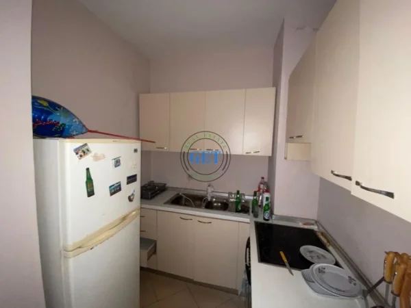 Durres, shitet apartament 1+1+Ballkon Kati 4, 67 m² 65.000 € (Shkembi i Kavajes, Durres)