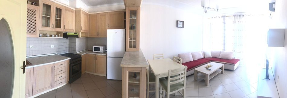Tirane, jepet me qera apartament 2+1+Ballkon Kati 7, 108 m² 550 € (Rruga e Kavajes)