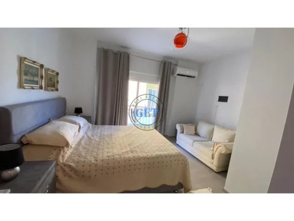 Durres, shitet apartament 2+1+Ballkon Kati 3, 120 m² 120.000 € (Shkembi i Kavajes)