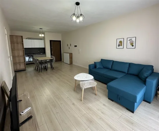 Tirane, jepet me qera apartament 2+1 Kati 8, 100 m² 550 € (Ish Fusha e Aviacionit)