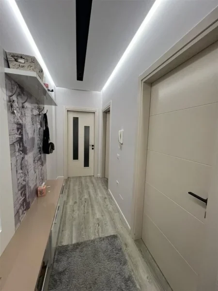 Tirane, shitet apartament 3+1 Kati 2, 128 m² 290.000 € (Liqeni i Thate)