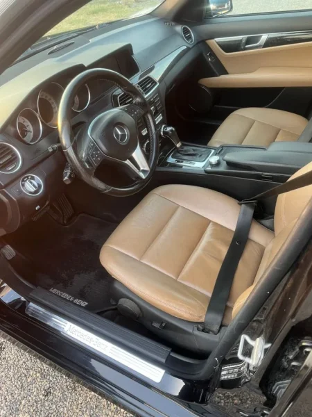 Kurbin, shitet me portobagazh Mercedes-Benz C250 4matic Nafte, e zeze automatik Kondicioner 7500€