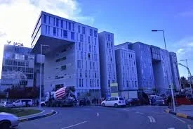 Tirane, shes ambjent biznesi Kati 0, 100 m² 400.000 € (Kika 2, Komuna e Parisit)