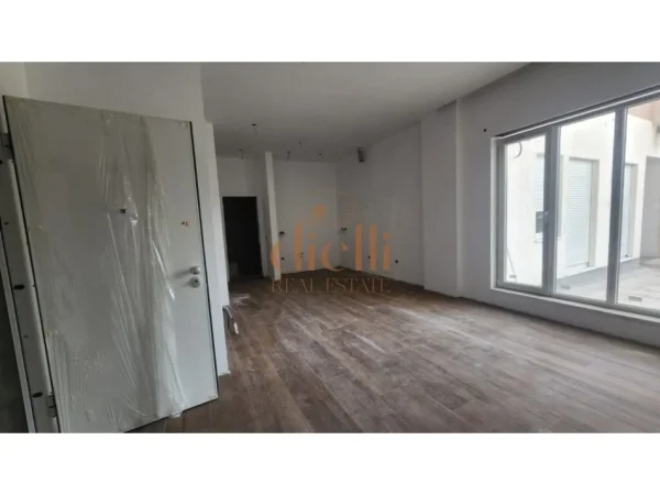 Tirane, shitet Kati 0, 65 m² 103.040 € (Kopshti Zoologjik)