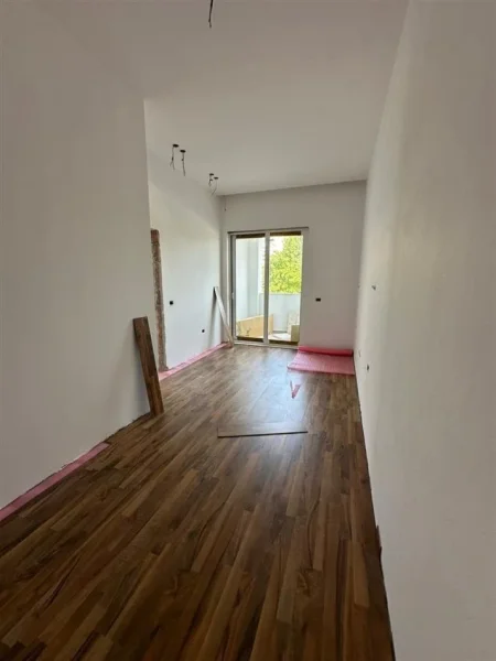 Tirane, shitet apartament 2+1 Kati 1, 110 m² 150.000 € (Kopshti Zoologjik)