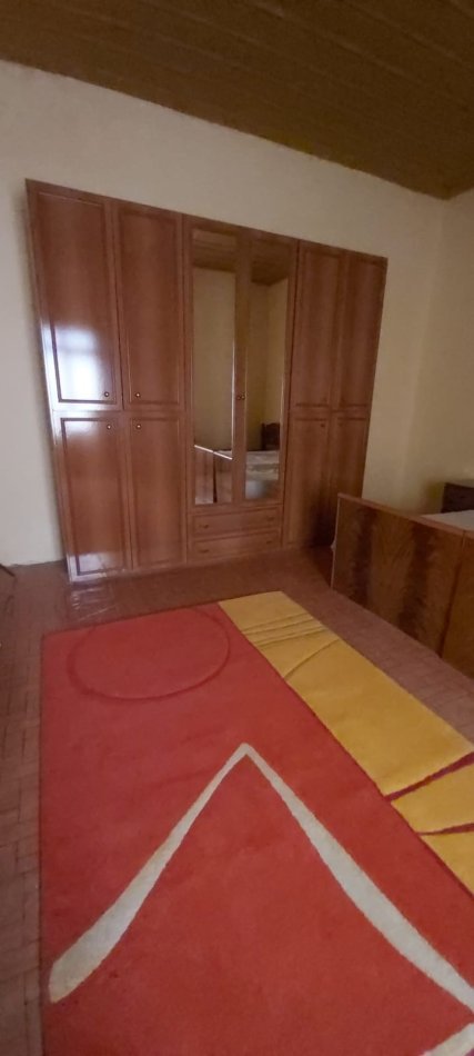 Durres, jepet me qera shtepi 2+1 Kati 2, 80 m² 250 € (Qender Durres)