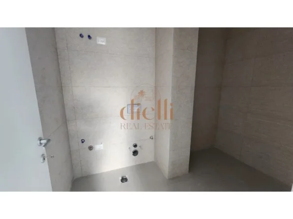 Tirane, shitet 1+1 Kati 0, 54 m² 89,000 € (Kopshti Zoologjik)