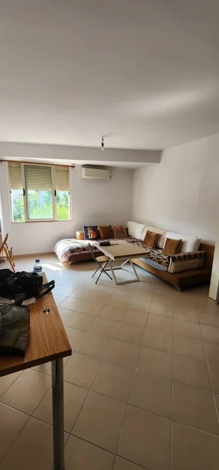 Tirane, shitet apartament 2+1+Ballkon Kati 3, 80 m² 65.000 € 